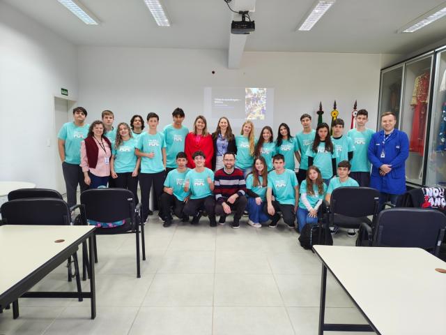 Paverama inicia Curso de Robótica voltado aos estudantes de 9º Ano