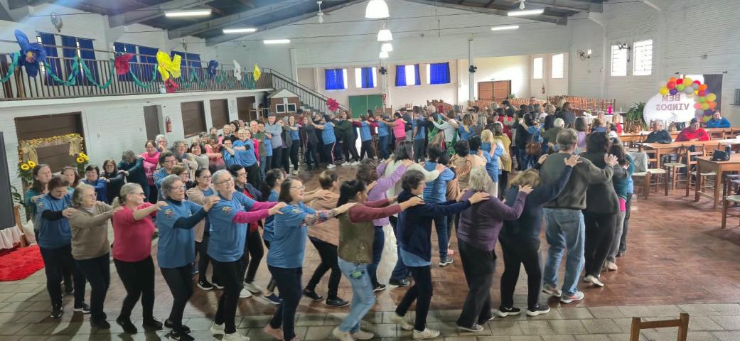 Encontro reúne idosos de Paverama e Fazenda Vilanova